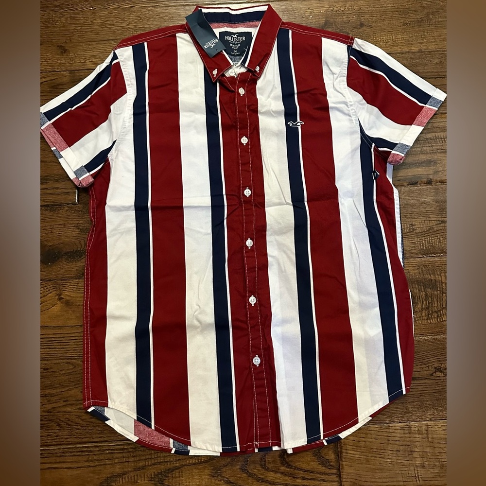 Hollister Red and Blue Casual Button Down Shirt